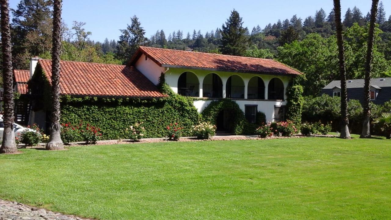 Spanish Villa Inn St. Helena Buitenkant foto